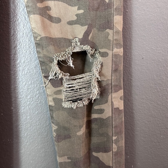 New American Eagle Jeggings - Picture 3 of 9